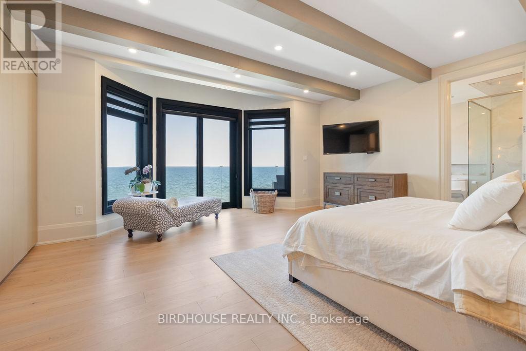 16 Garden Gate, Brock, Ontario  L0K 1A0 - Photo 24 - N12389415