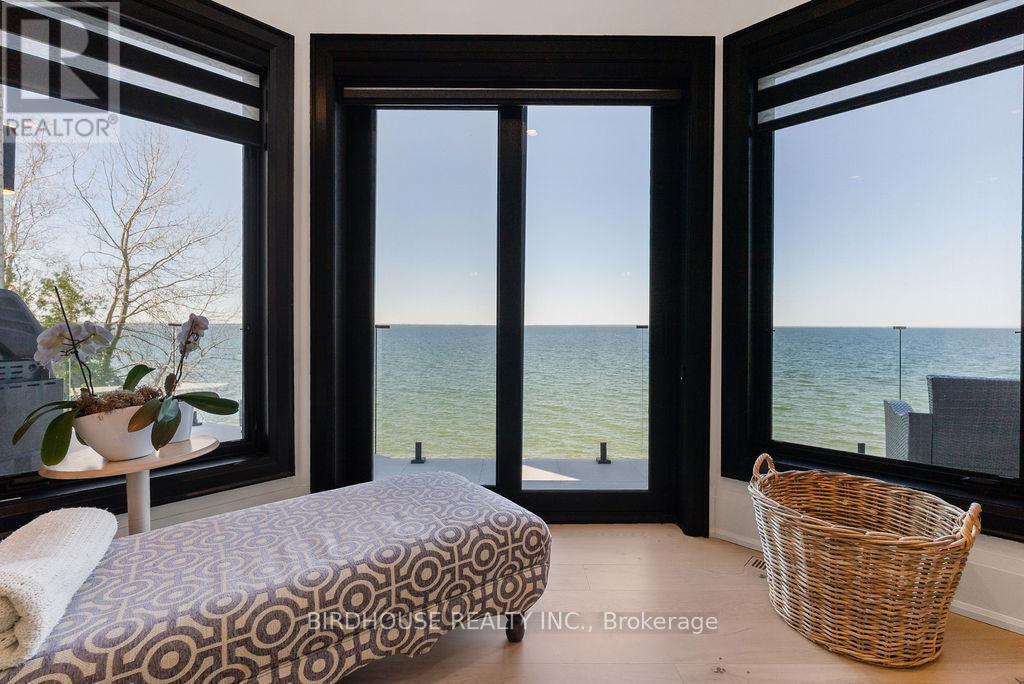 16 Garden Gate, Brock, Ontario  L0K 1A0 - Photo 25 - N12389415