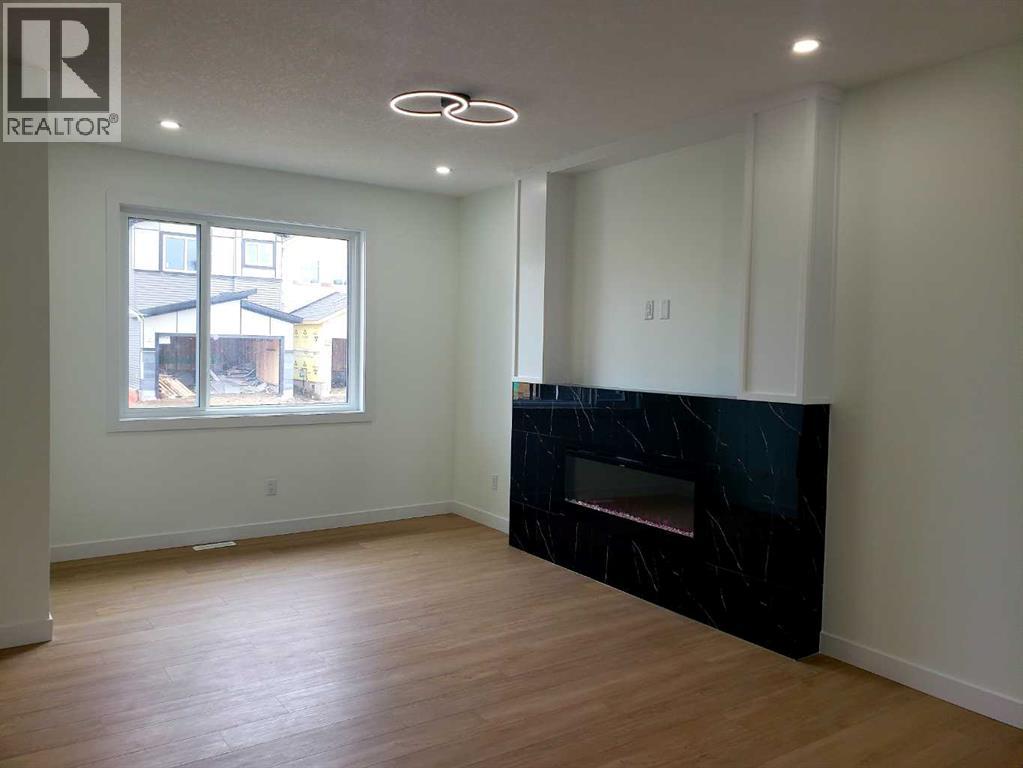 120 28 Street Sw, Edmonton, Alberta  T6X 1A7 - Photo 3 - A2254927