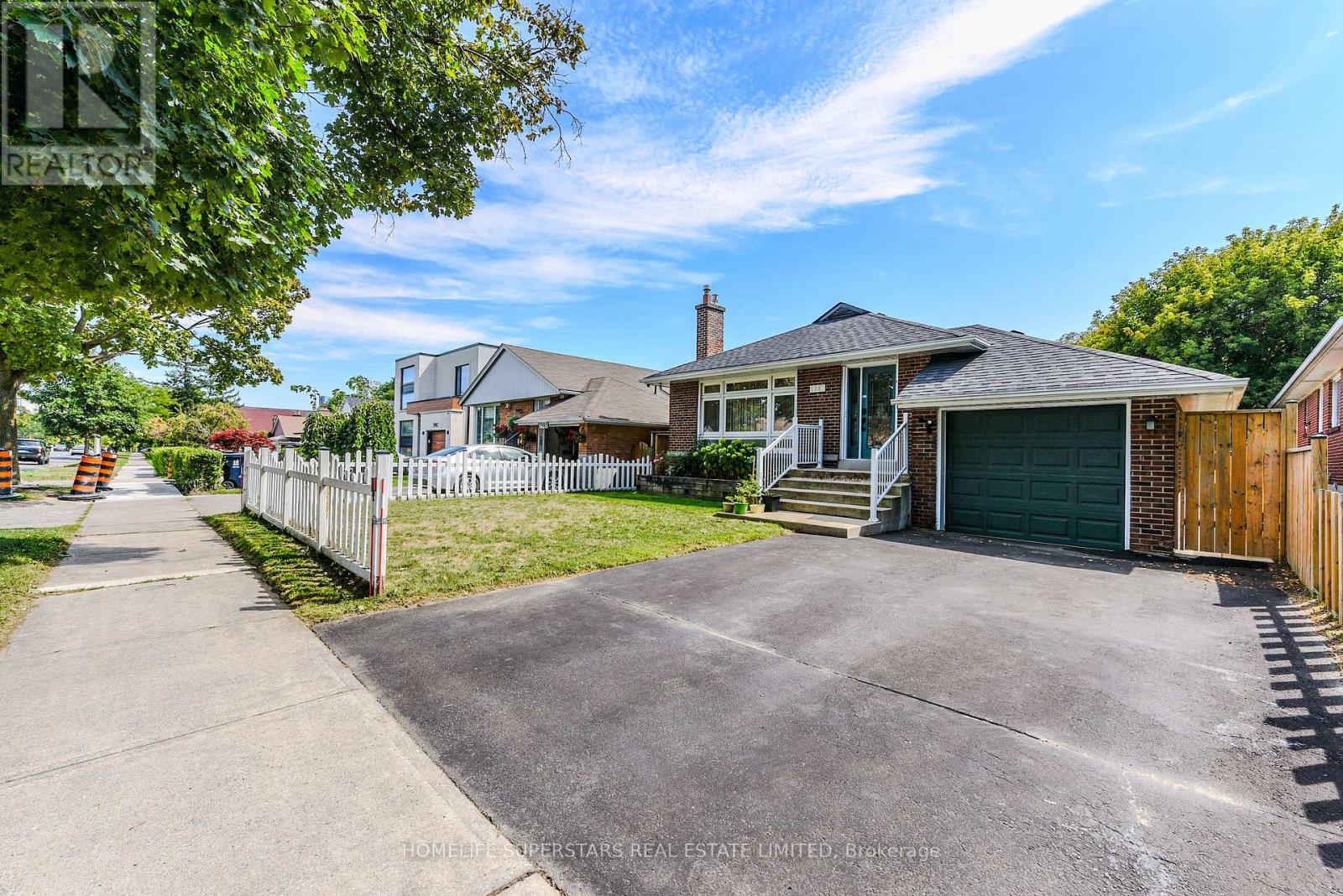 3987 Bloor Street W, Toronto, Ontario  M9B 1M2 - Photo 39 - W12378836
