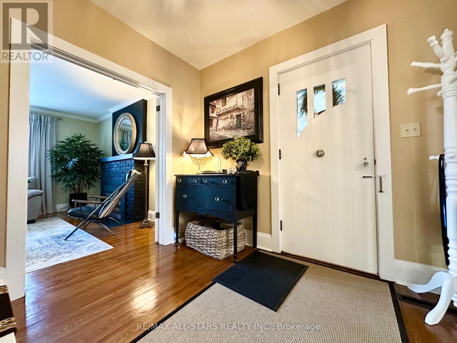 18 Joseph Street, Kawartha Lakes, Ontario  K0M 1A0 - Photo 24 - X12389290
