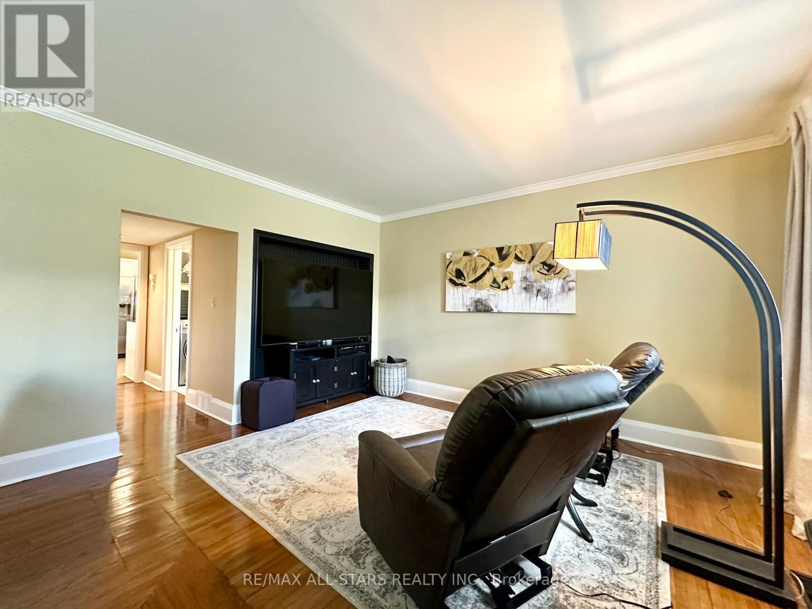 18 Joseph Street, Kawartha Lakes, Ontario  K0M 1A0 - Photo 29 - X12389290