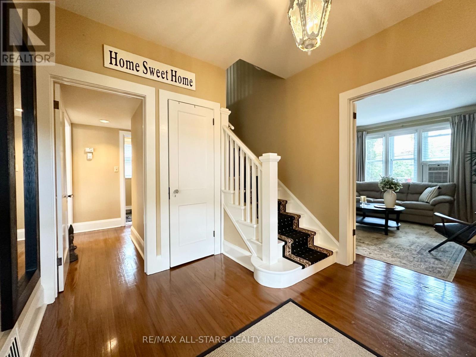 18 Joseph Street, Kawartha Lakes, Ontario  K0M 1A0 - Photo 30 - X12389290
