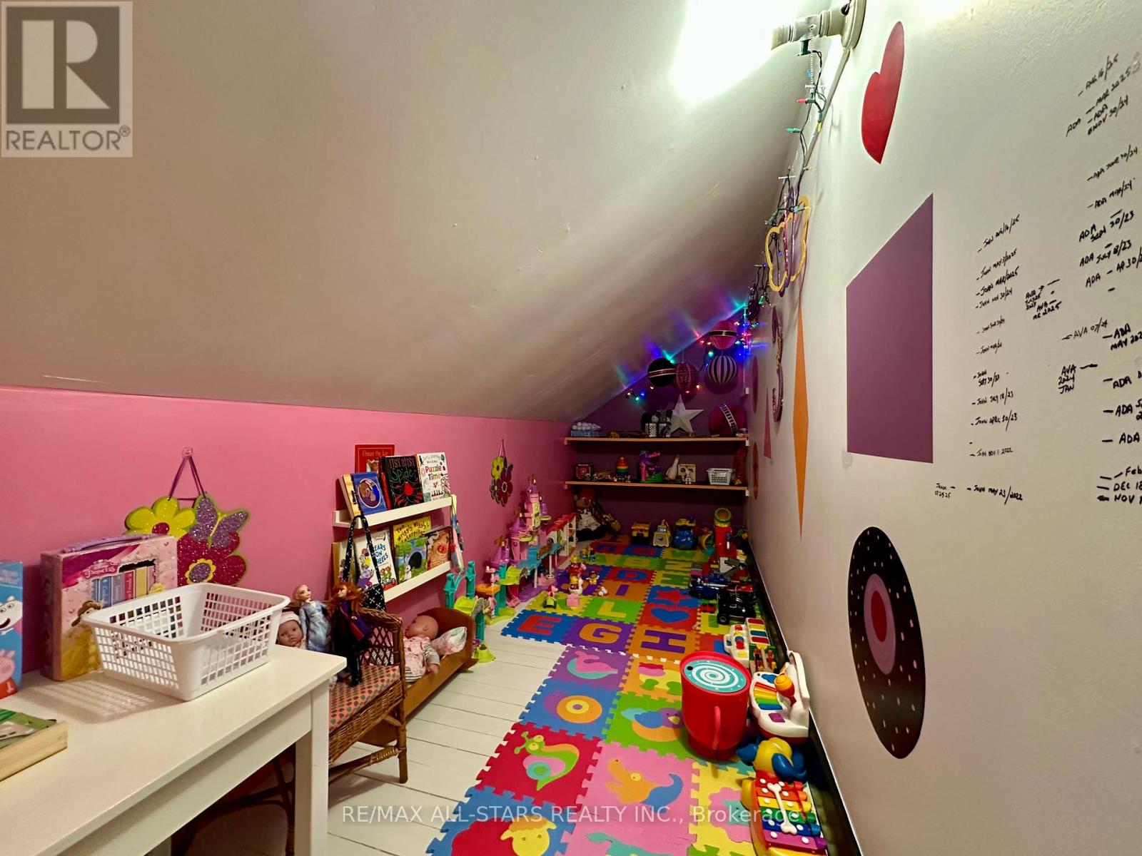 18 Joseph Street, Kawartha Lakes, Ontario  K0M 1A0 - Photo 38 - X12389290
