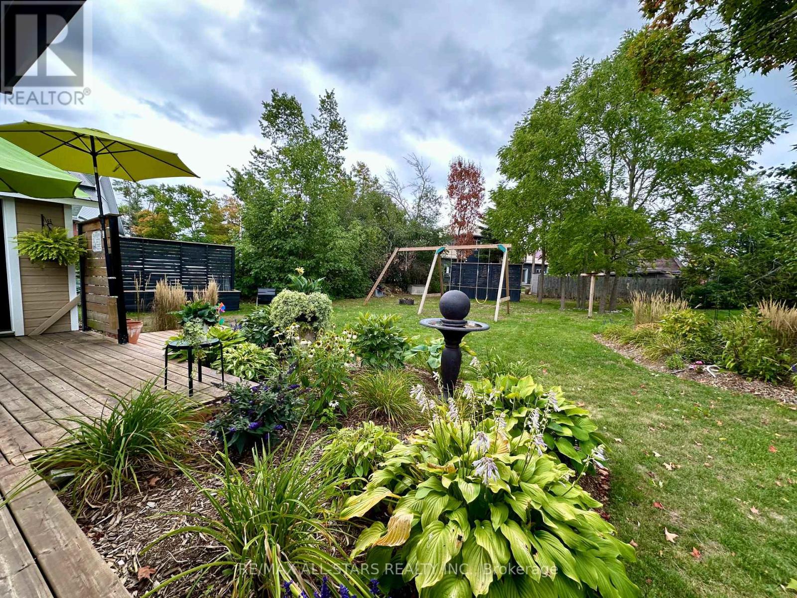 18 Joseph Street, Kawartha Lakes, Ontario  K0M 1A0 - Photo 44 - X12389290