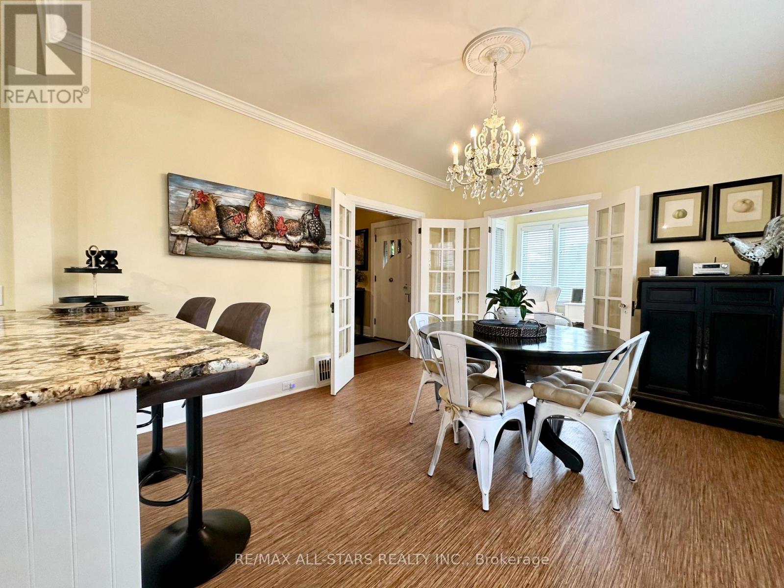 18 Joseph Street, Kawartha Lakes, Ontario  K0M 1A0 - Photo 7 - X12389290
