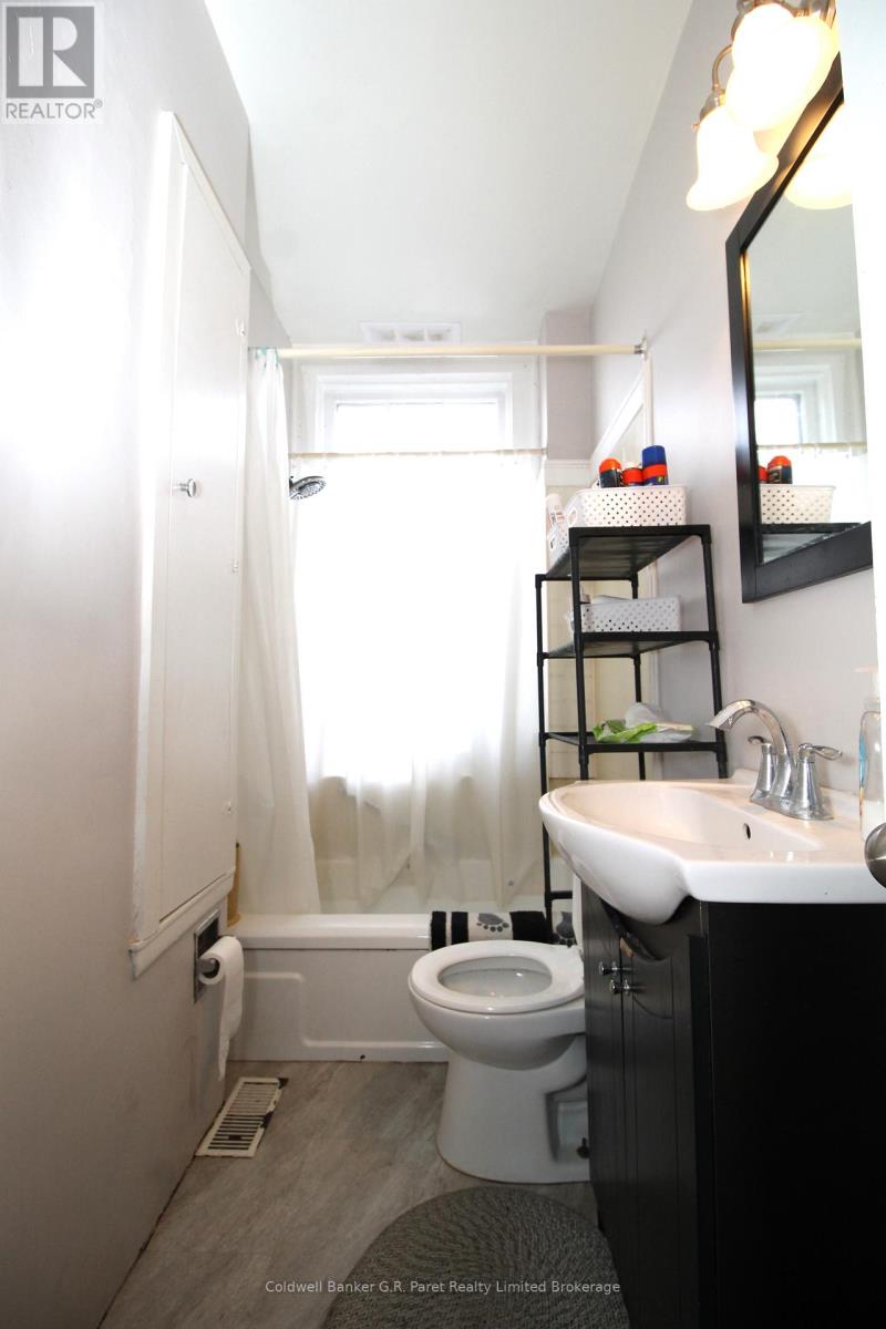 149 Main Street N, Norfolk, Ontario  N3Y 2M2 - Photo 11 - X11960147