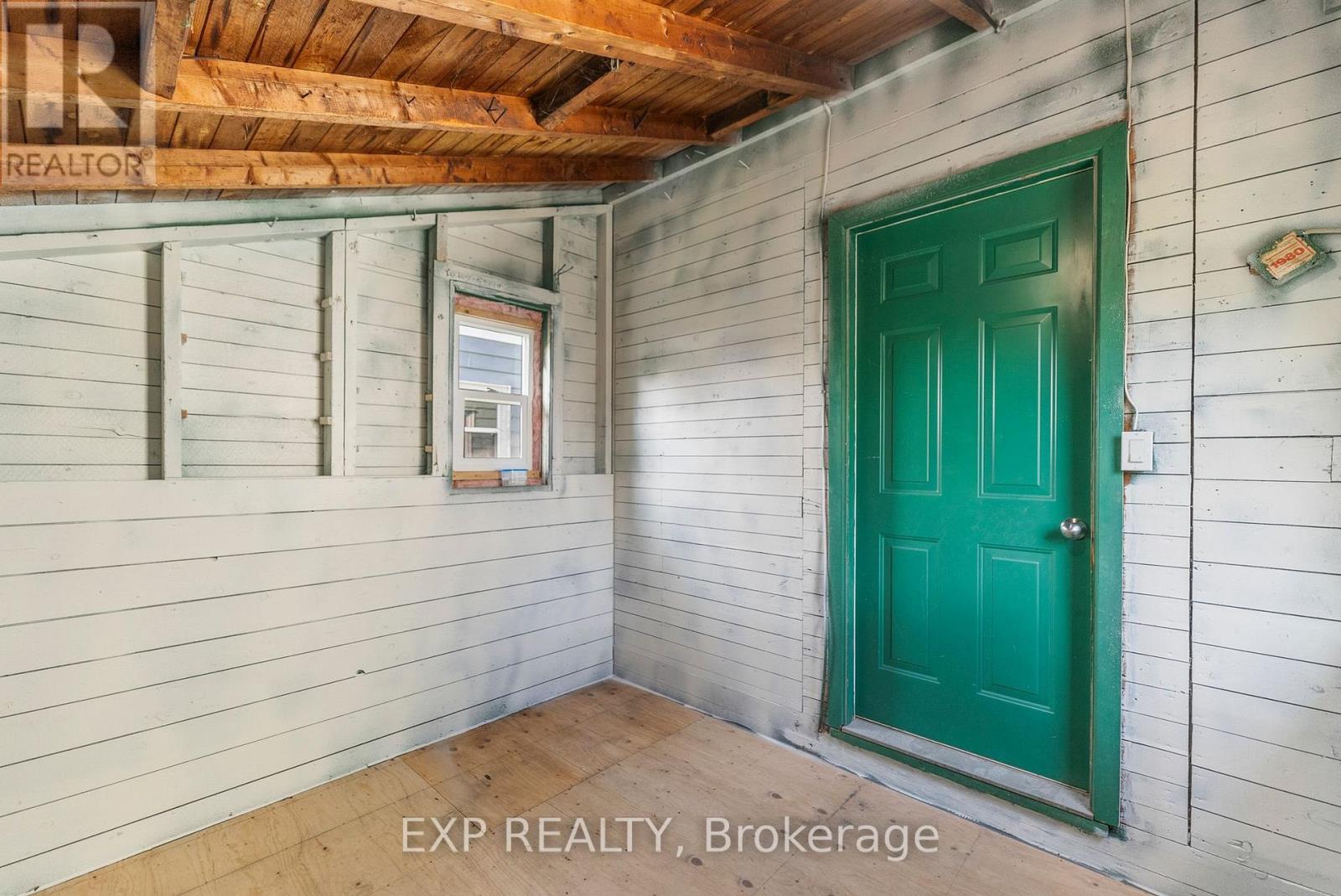 420 Dominion Street, Renfrew, Ontario  K7V 1H6 - Photo 20 - X12389418