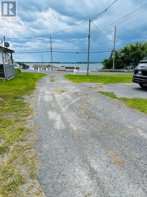18787 County Rd 2 Road, South Glengarry, Ontario  K6H 7J8 - Photo 3 - X12389346