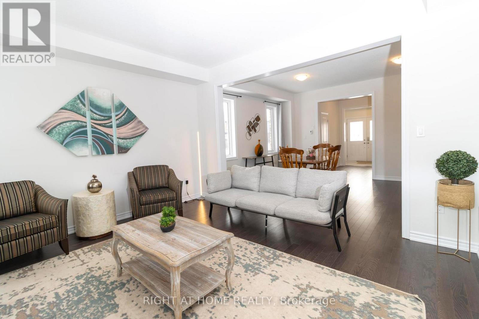 36 Ford Street, Brant, Ontario  N3L 0M6 - Photo 13 - X12389214