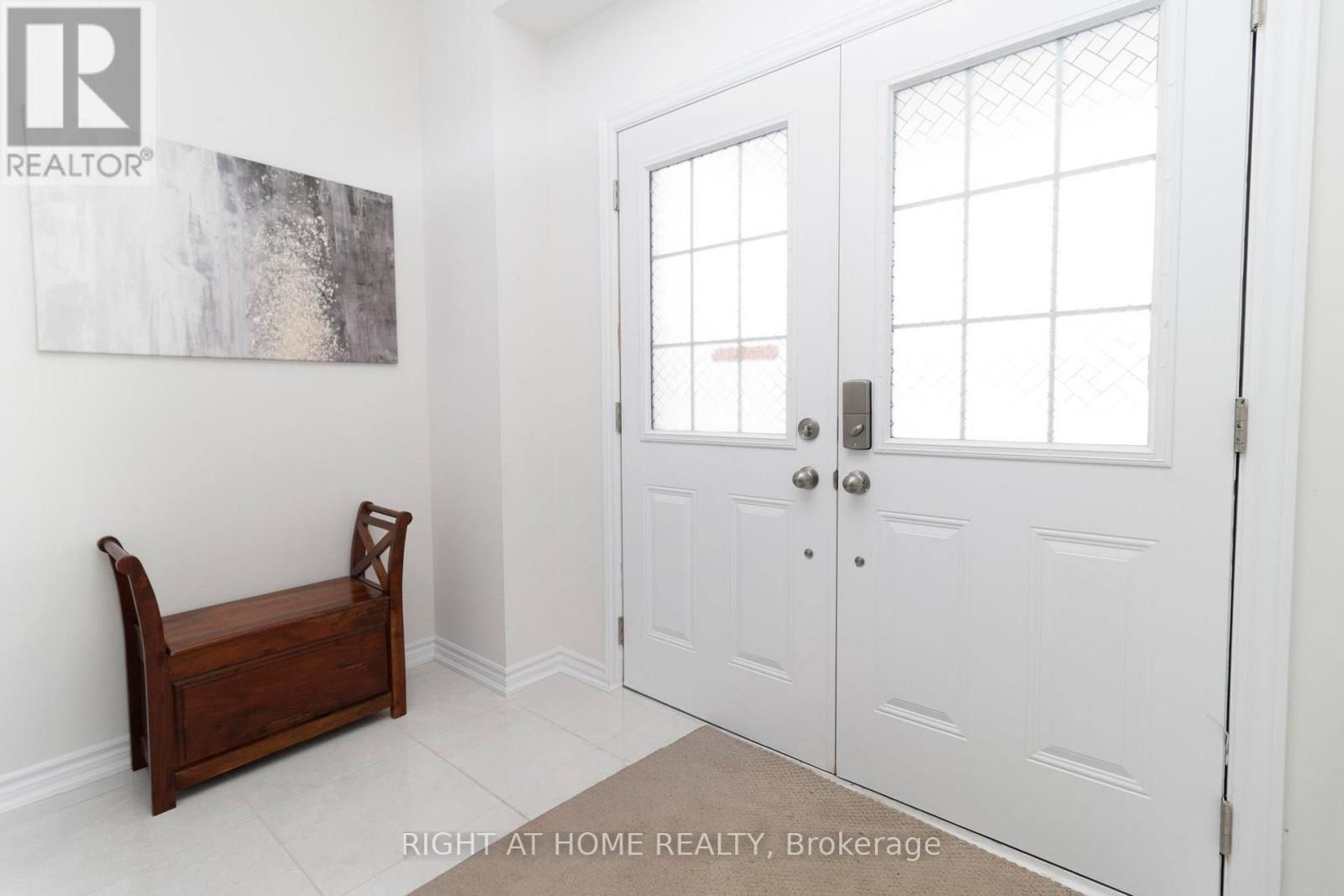 36 Ford Street, Brant, Ontario  N3L 0M6 - Photo 4 - X12389214