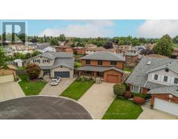 18 MARCEL PLACE, Hamilton, Ontario