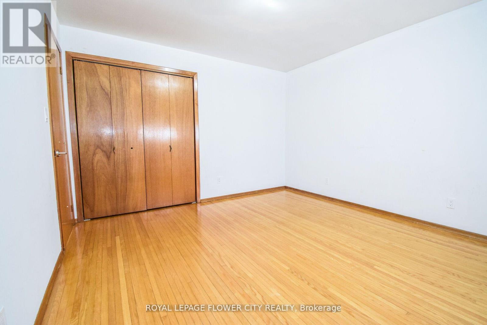 43 Mary Street, Fort Erie, Ontario  L2A 4A4 - Photo 16 - X12389250