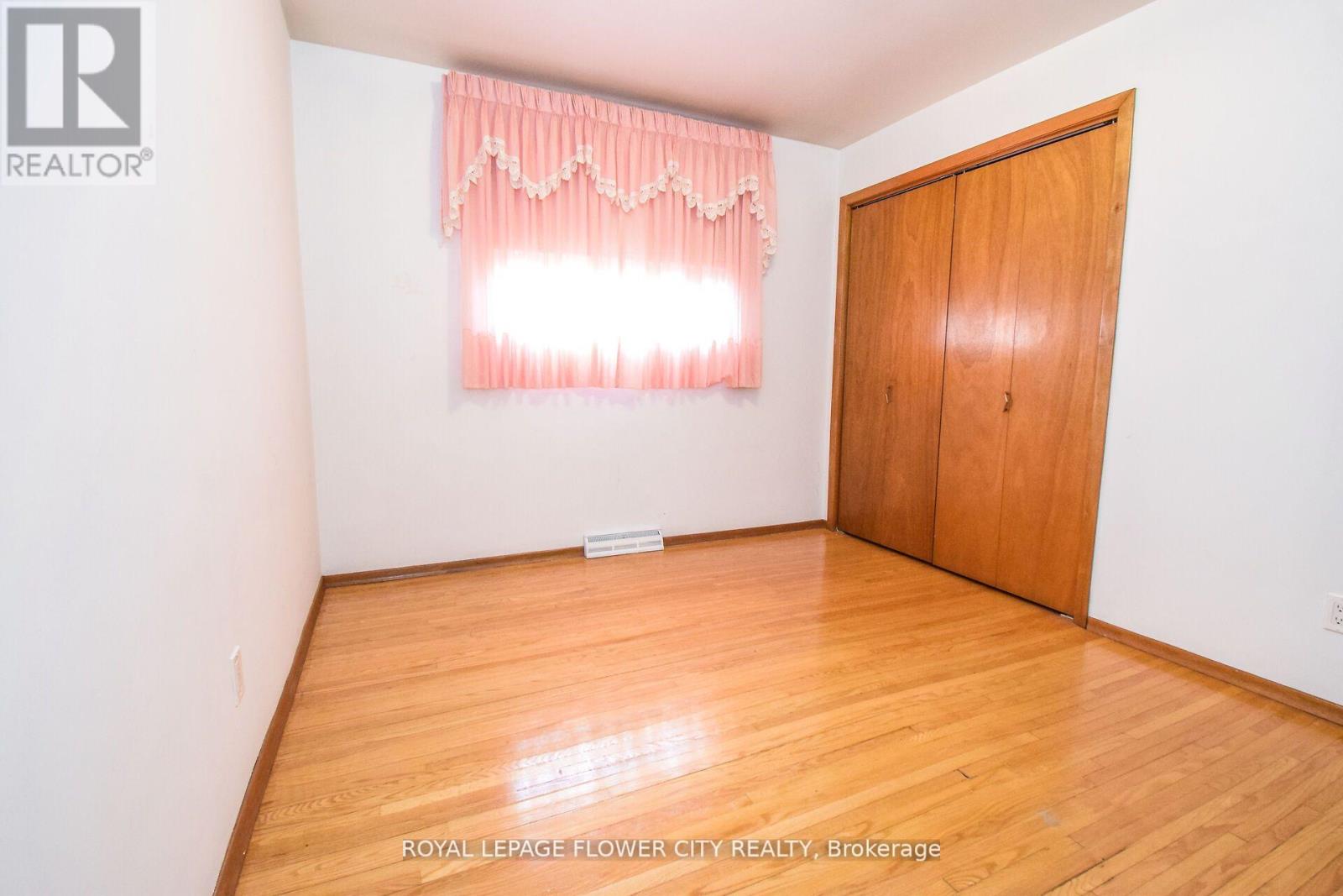 43 Mary Street, Fort Erie, Ontario  L2A 4A4 - Photo 26 - X12389250