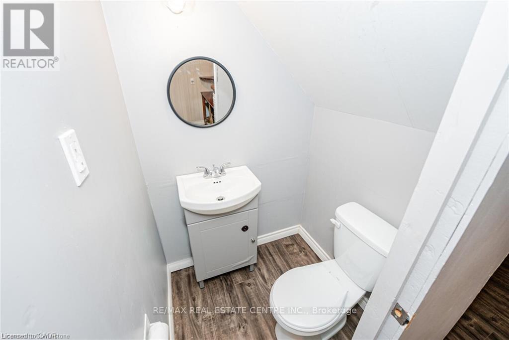 164 Green Valley Drive, Kitchener, Ontario  N2P 1C4 - Photo 30 - X12389258