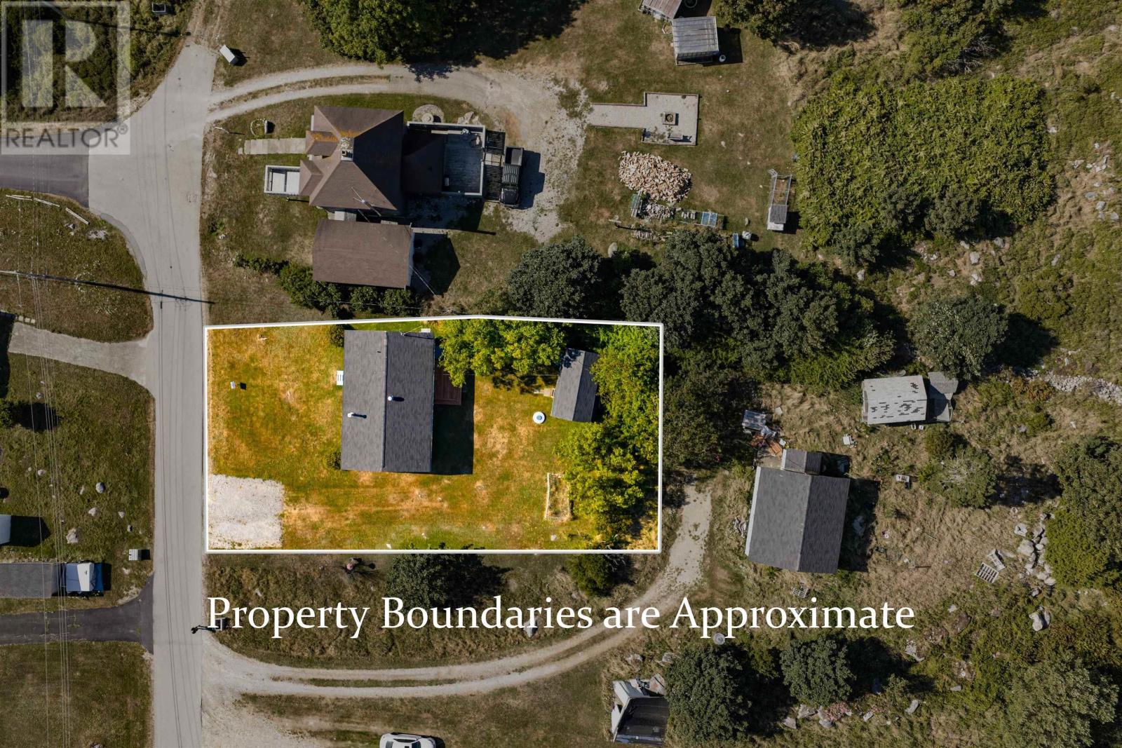 3 Atlantic Street, Clark's Harbour, Nova Scotia  B0W 1P0 - Photo 5 - 202520703