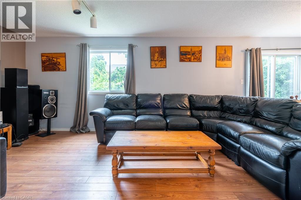 707 Acadia Drive, Hamilton, Ontario  L8W 3V2 - Photo 12 - 40755297