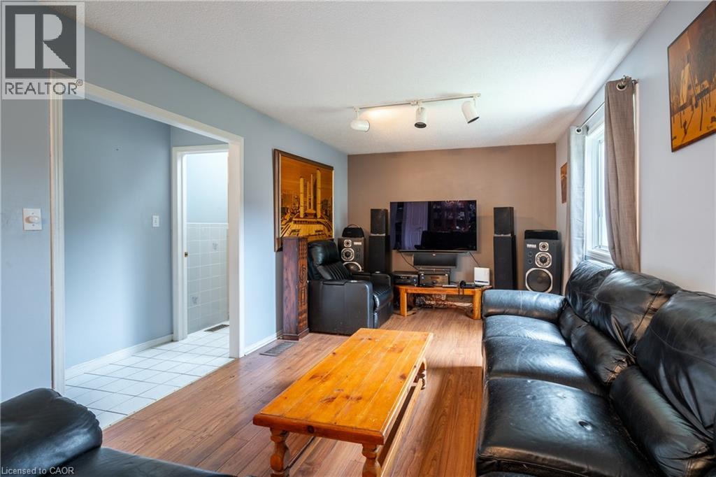 707 Acadia Drive, Hamilton, Ontario  L8W 3V2 - Photo 11 - 40755297
