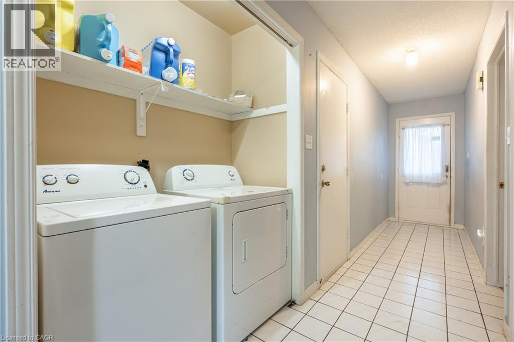 707 Acadia Drive, Hamilton, Ontario  L8W 3V2 - Photo 6 - 40755297