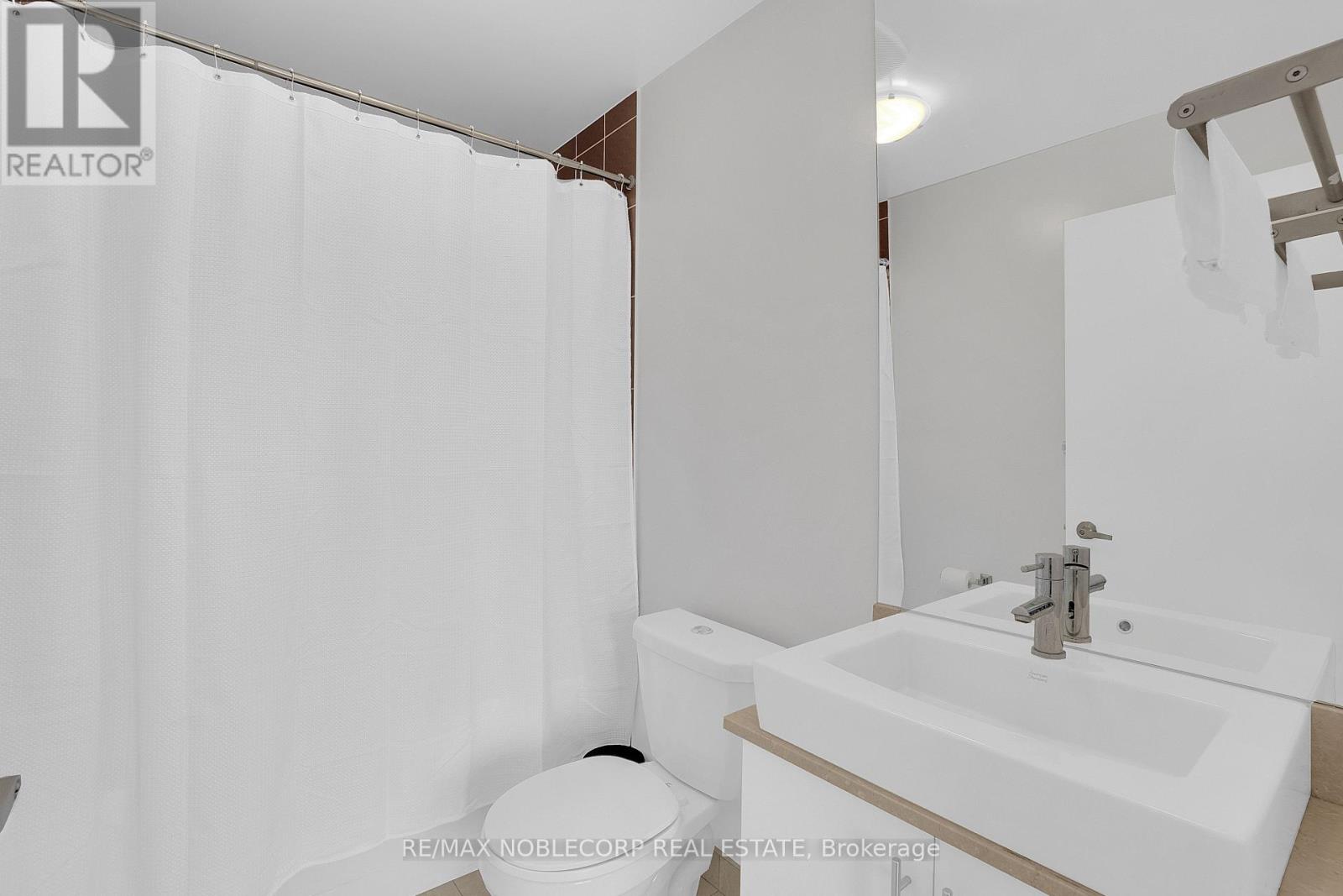 4407 - 55 Bremner Boulevard, Toronto, Ontario  M5J 0A6 - Photo 23 - C12389188