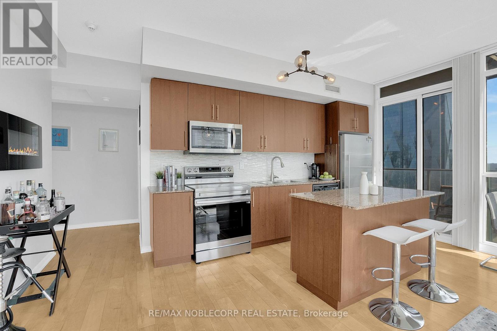 4407 - 55 Bremner Boulevard, Toronto, Ontario  M5J 0A6 - Photo 8 - C12389188