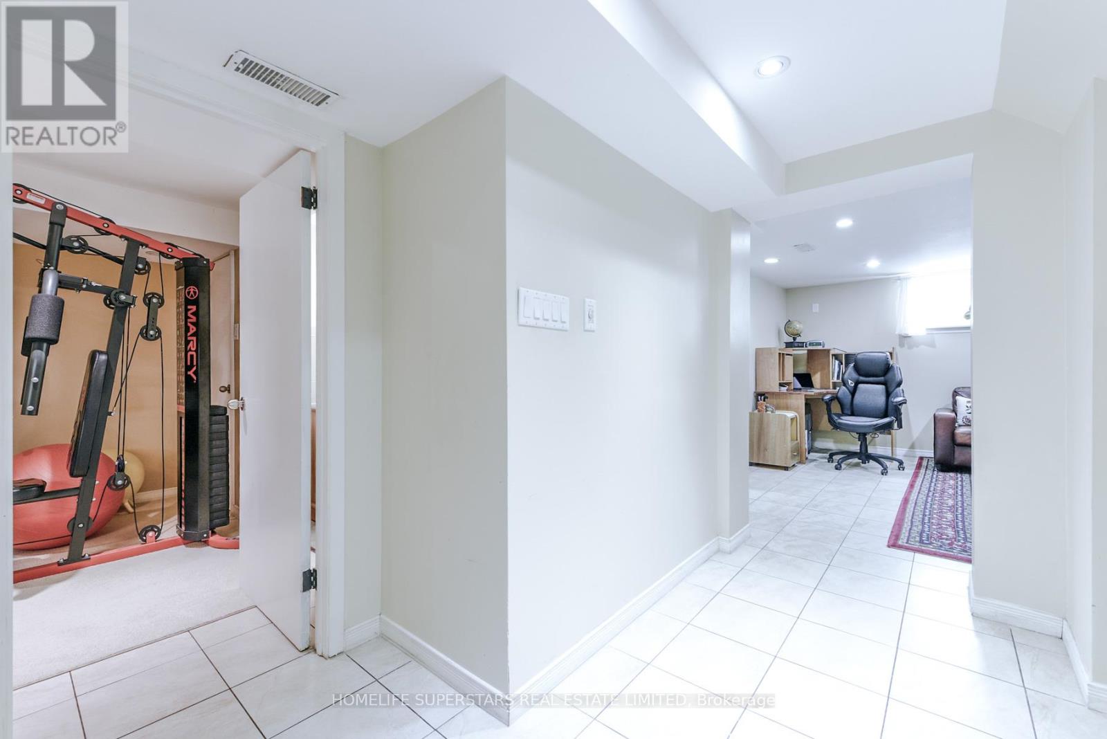 3987 Bloor Street W, Toronto, Ontario  M9B 1M2 - Photo 45 - W12378836