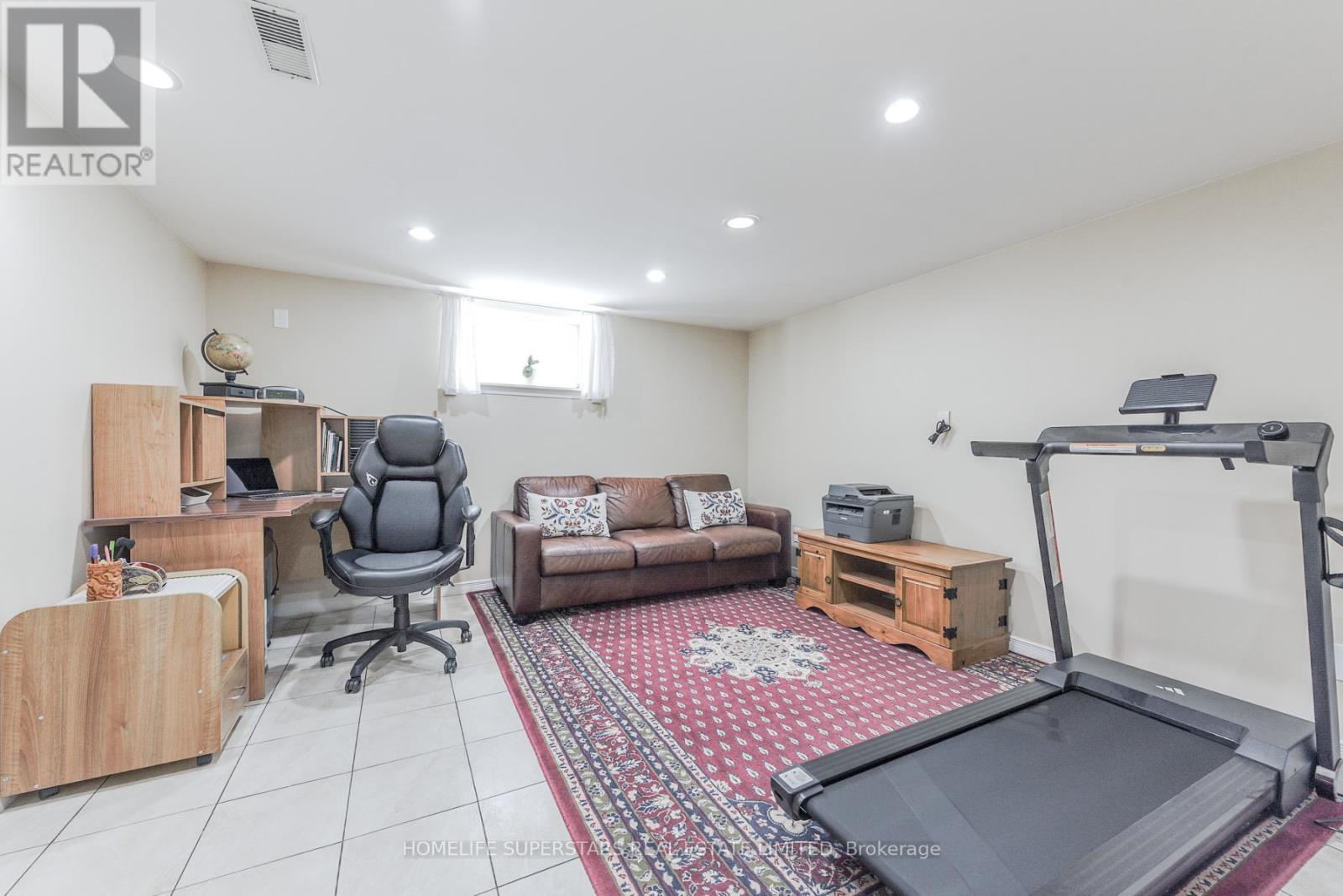 3987 Bloor Street W, Toronto, Ontario  M9B 1M2 - Photo 46 - W12378836