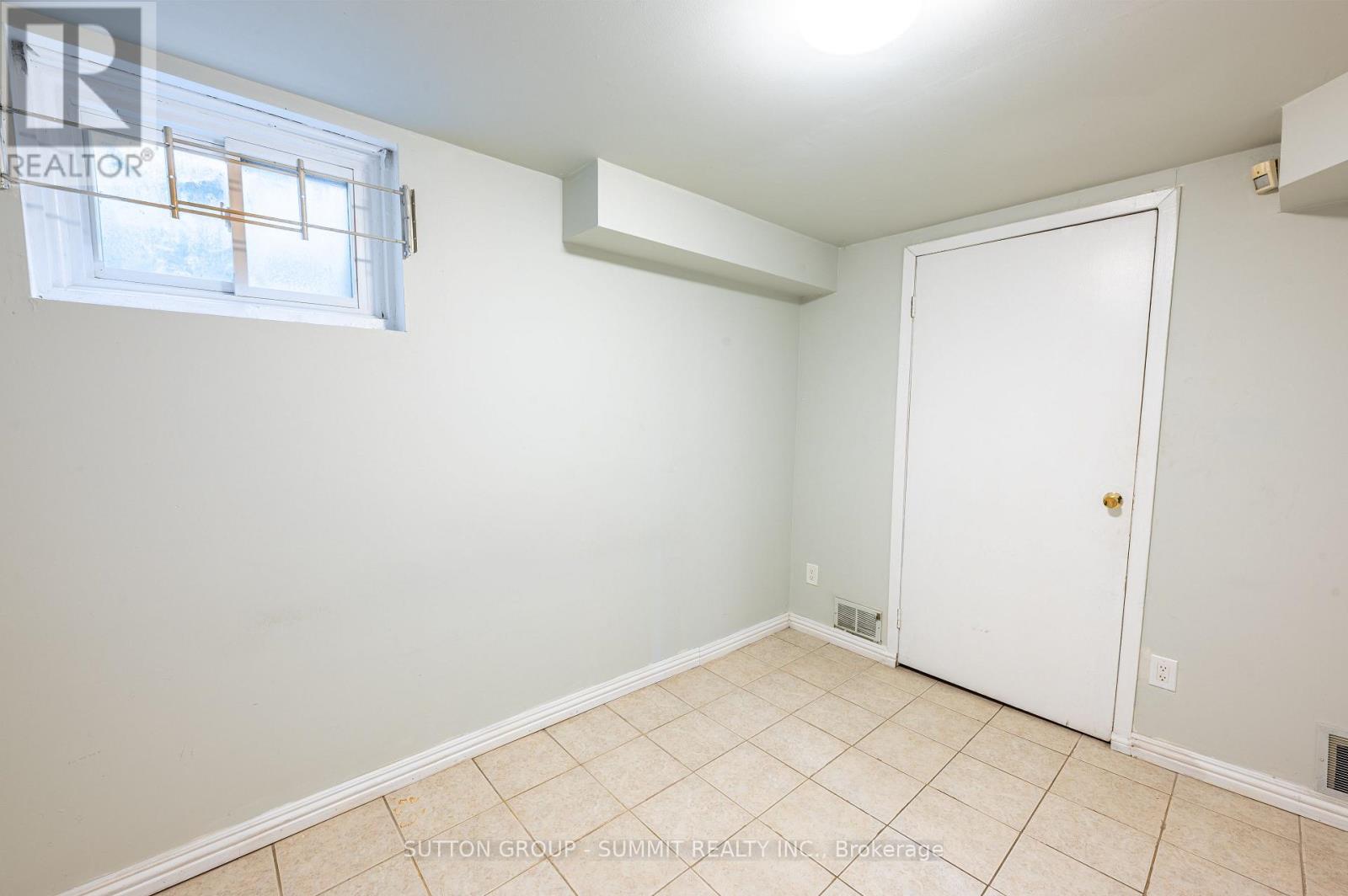 134 Song Meadowway, Toronto, Ontario  M2H 2T7 - Photo 21 - C12389302