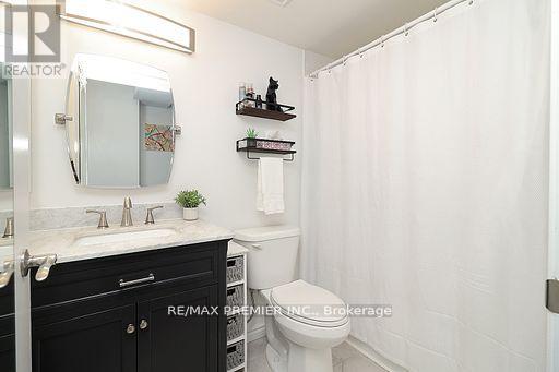 721 - 650 Lawrence Avenue, Toronto, Ontario  M6A 3E8 - Photo 10 - C12389363