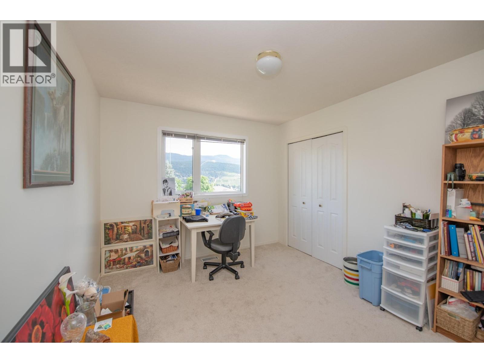 8841 Michael Drive, Coldstream, British Columbia  V1B 2P5 - Photo 19 - 10362068
