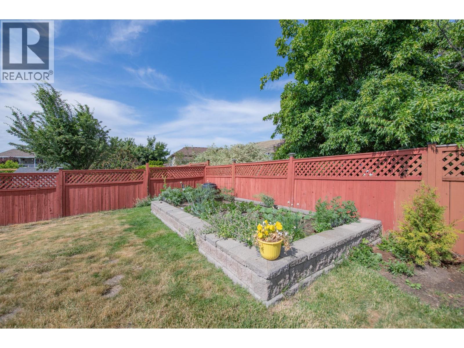 8841 Michael Drive, Coldstream, British Columbia  V1B 2P5 - Photo 33 - 10362068