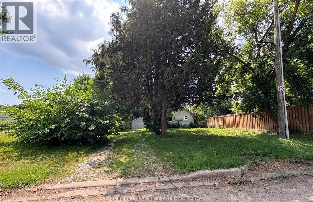 8 Siskind COURT, Chatham, Ontario