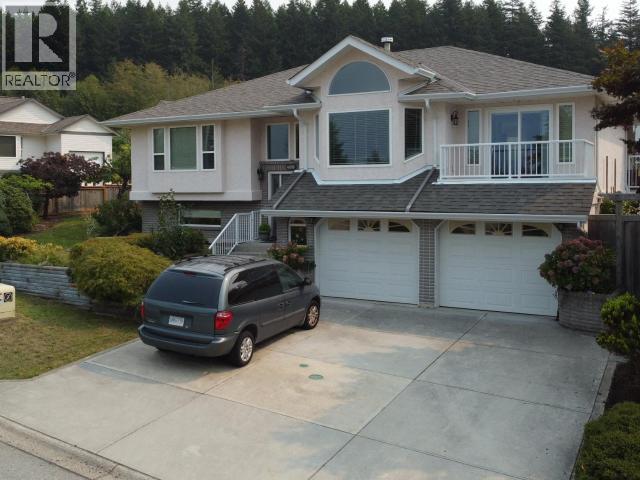 4010 SATURNA AVE, Powell River, British Columbia