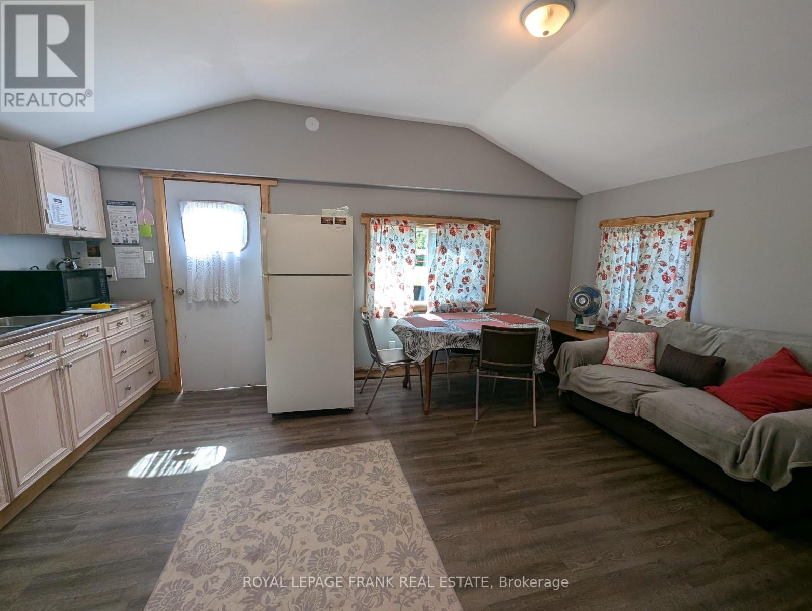 5 - 230-232 Lake Dalrymple Road, Kawartha Lakes, Ontario  L0K 1W0 - Photo 5 - X12389465
