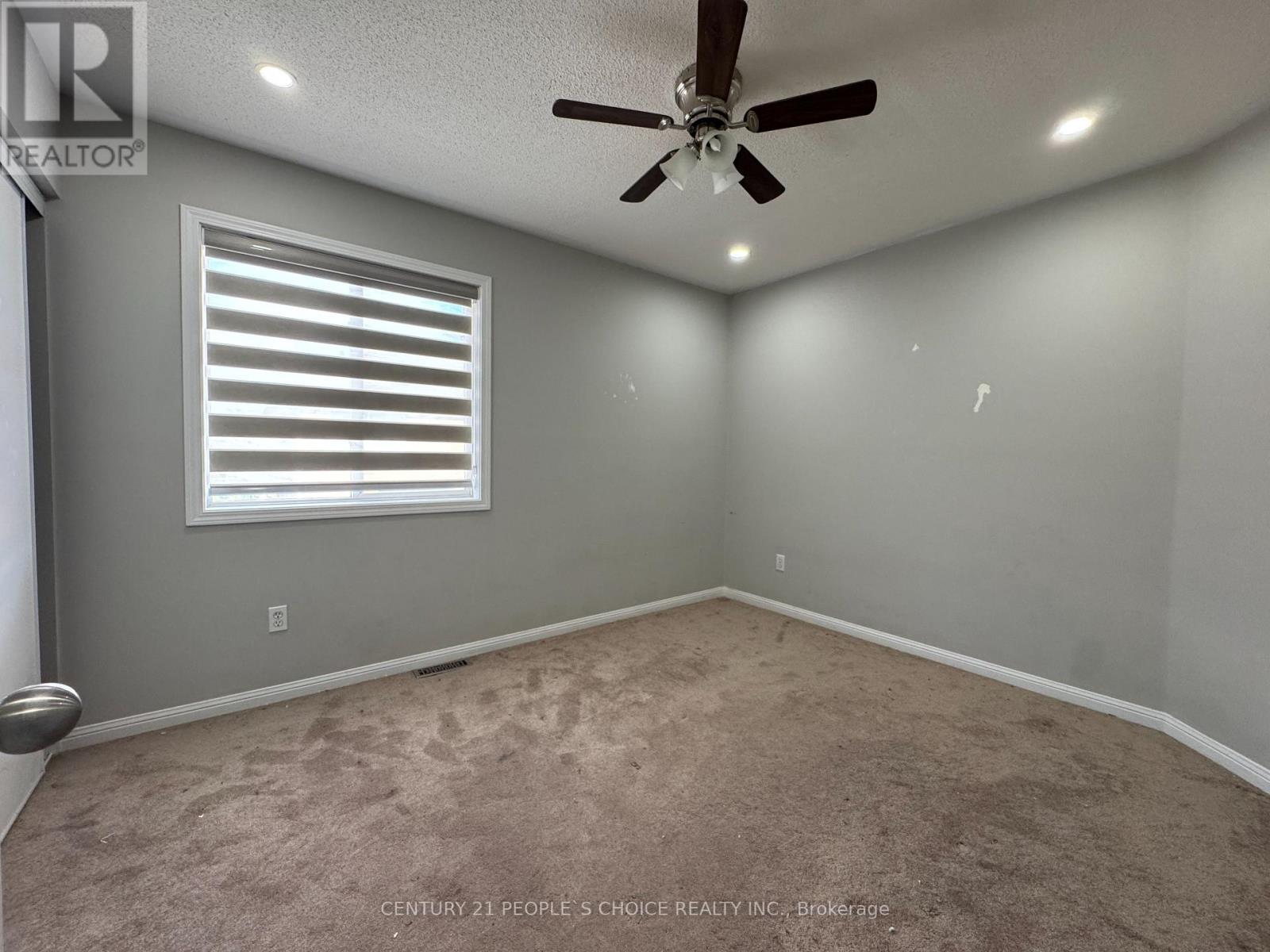 657 Thompson Road S, Milton, Ontario  L9T 5W8 - Photo 20 - W12323850