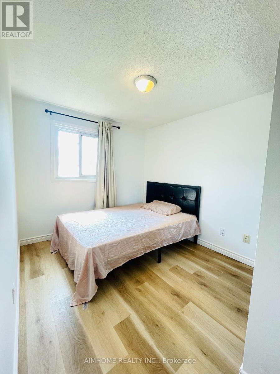 41 Pettigrew Court, Markham, Ontario  L3S 1K4 - Photo 11 - N12389117