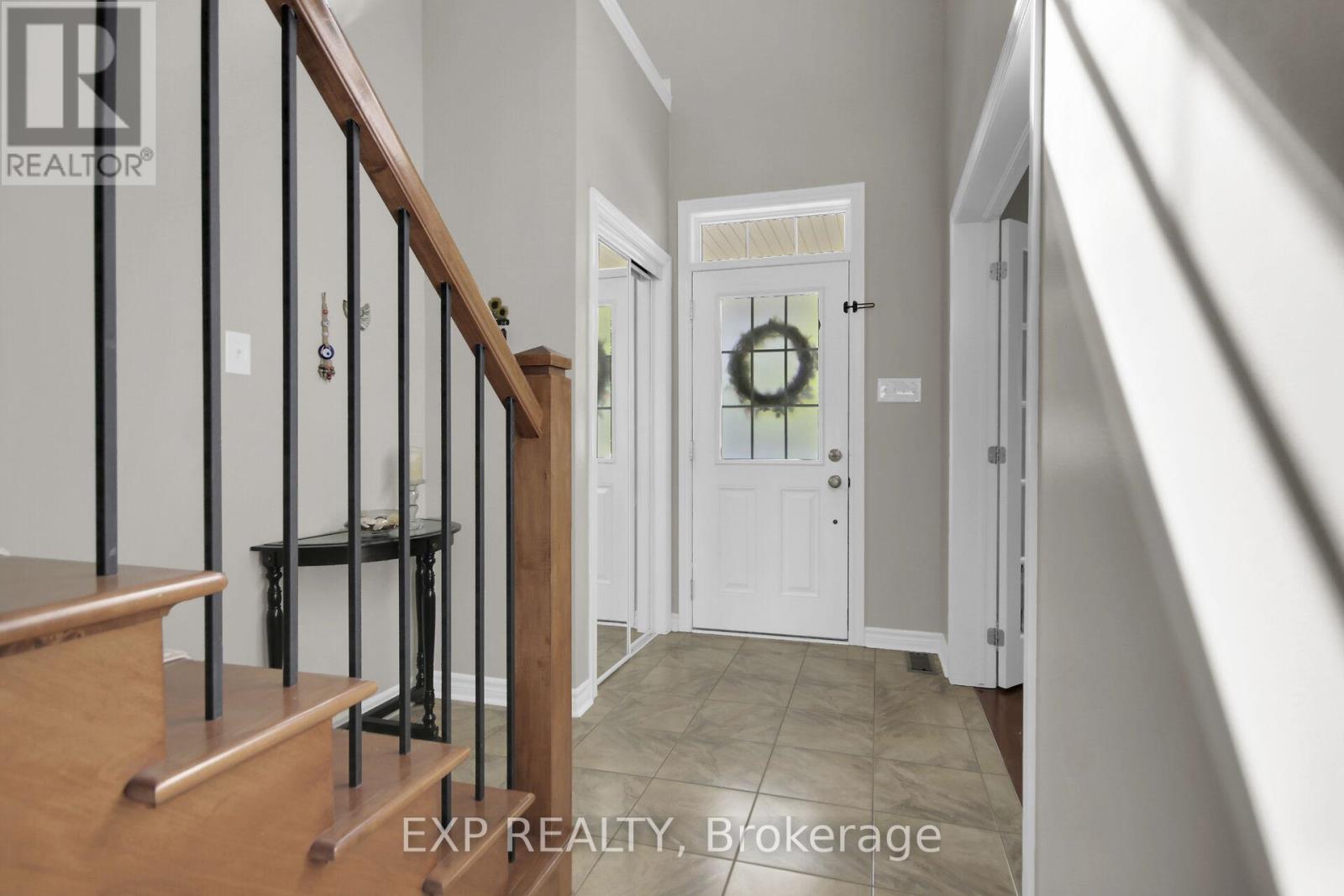 2629 Watermusic Bay Crescent, Ottawa, Ontario  K2J 0T4 - Photo 2 - X12389463