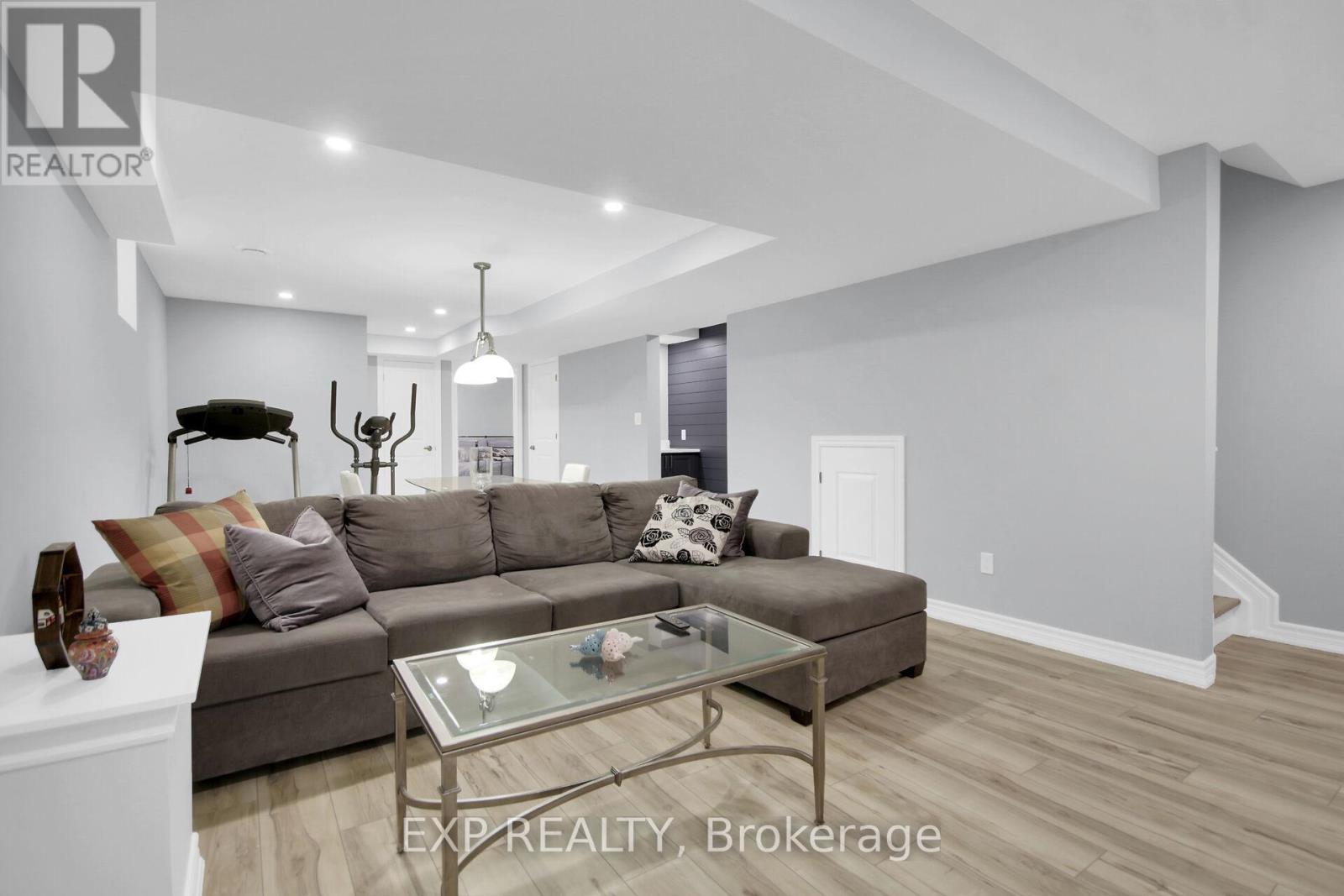 2629 Watermusic Bay Crescent, Ottawa, Ontario  K2J 0T4 - Photo 38 - X12389463