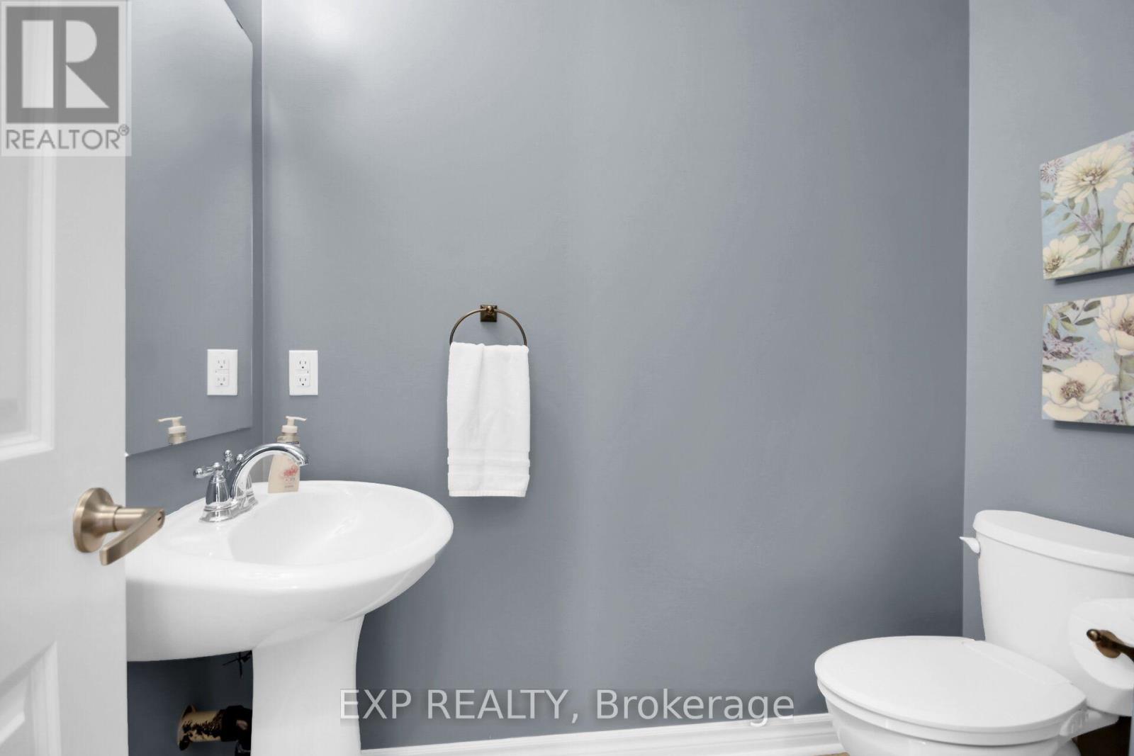 2629 Watermusic Bay Crescent, Ottawa, Ontario  K2J 0T4 - Photo 7 - X12389463