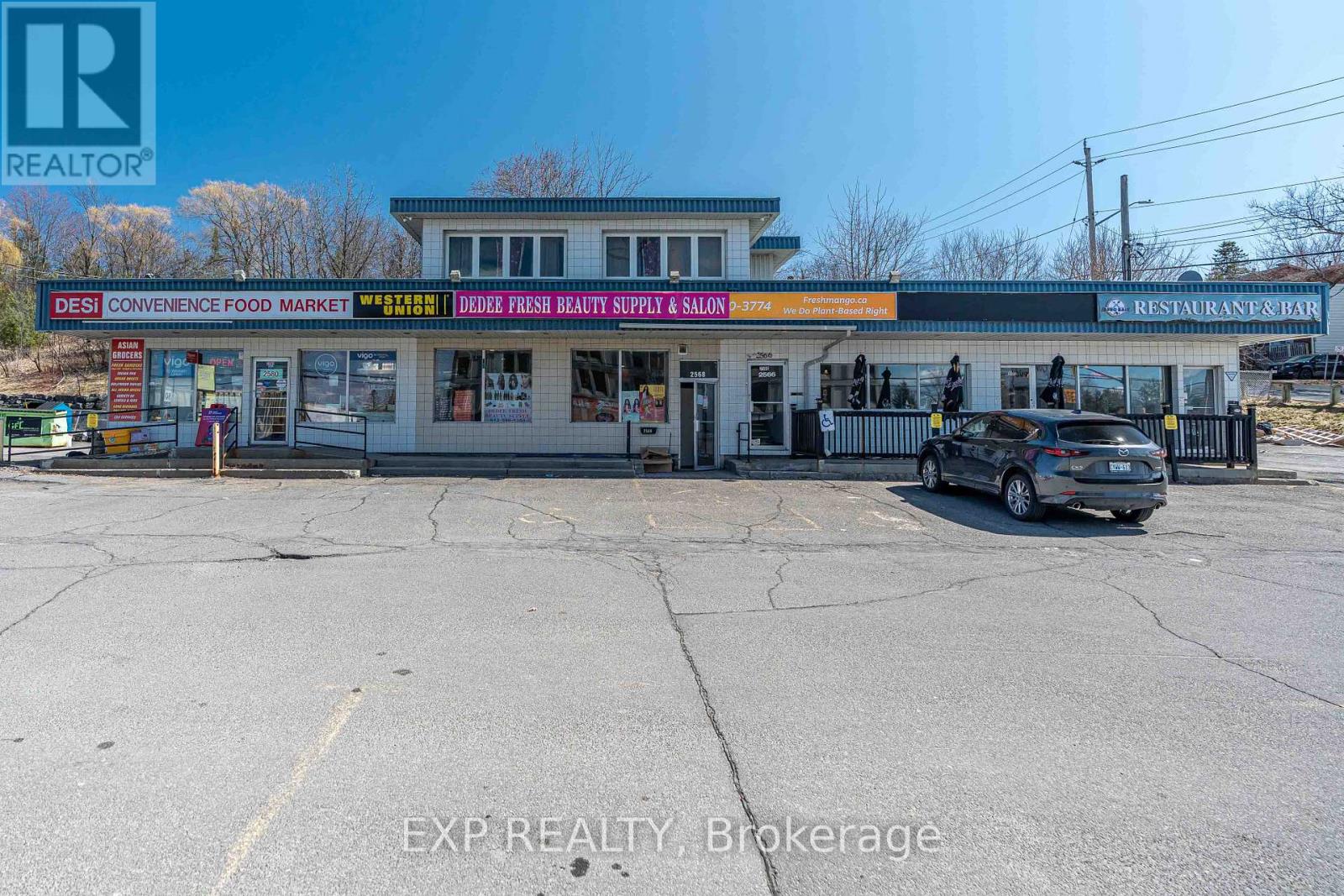2564 - 2580 St Joseph Boulevard, Ottawa, Ontario K1C 1G3 - Photo 1 - X12389496