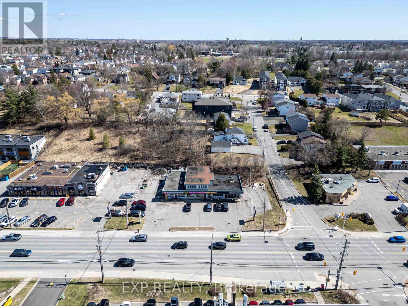 2564 - 2580 St Joseph Boulevard, Ottawa, Ontario K1C 1G3 - Photo 13 - X12389496