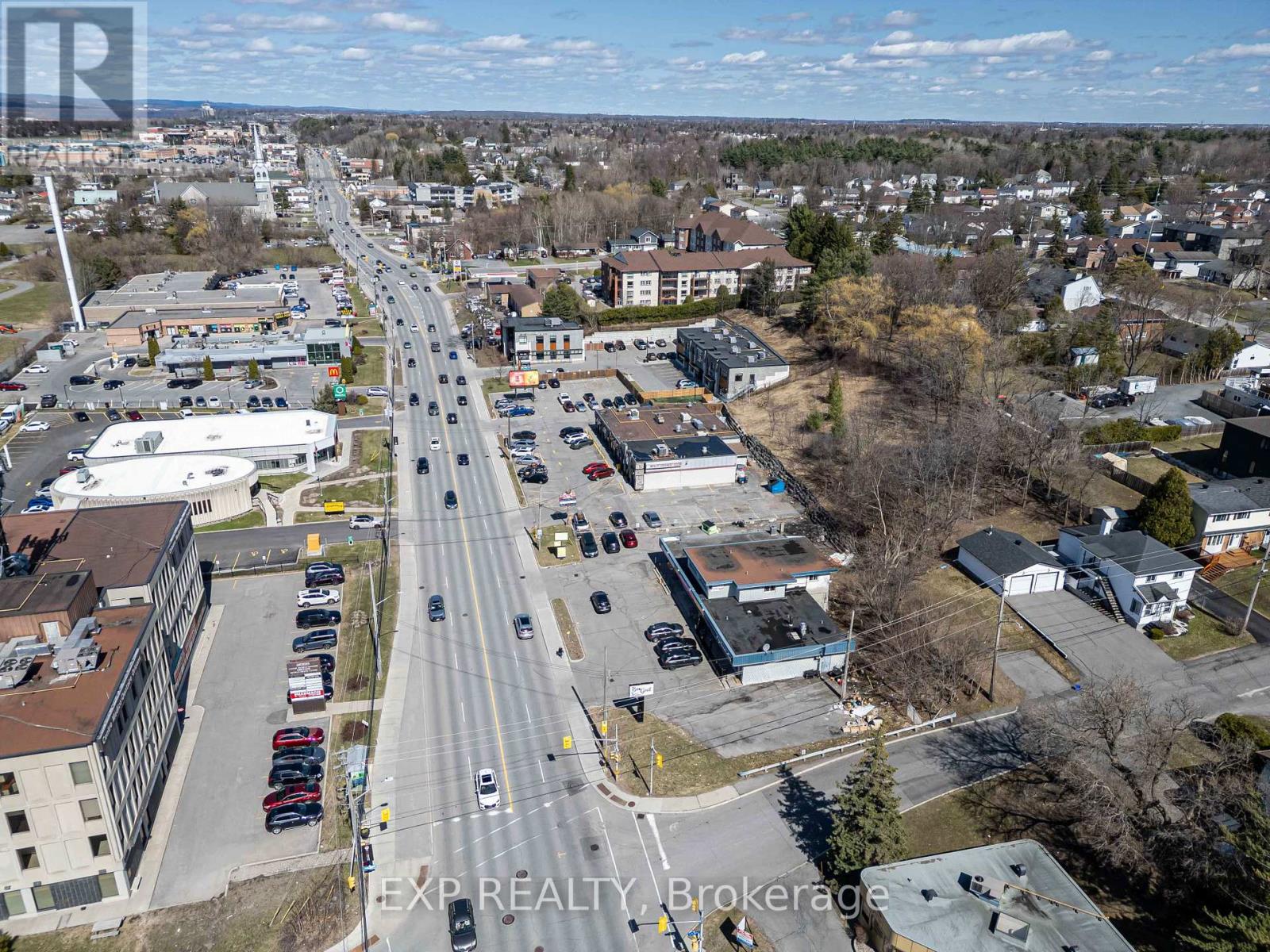 2564 - 2580 St Joseph Boulevard, Ottawa, Ontario K1C 1G3 - Photo 14 - X12389496