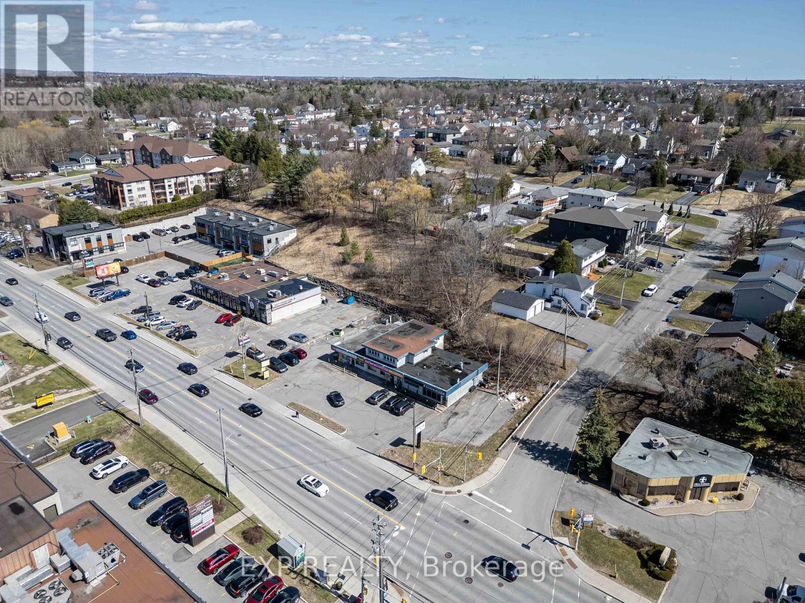 2564 - 2580 St Joseph Boulevard, Ottawa, Ontario K1C 1G3 - Photo 15 - X12389496