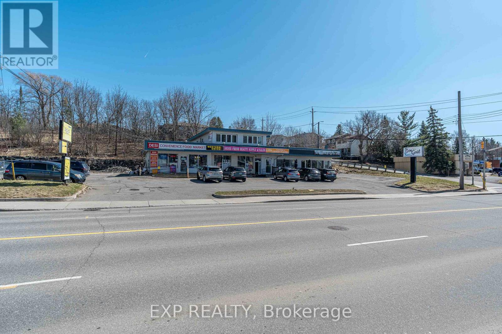 2564 - 2580 St Joseph Boulevard, Ottawa, Ontario K1C 1G3 - Photo 26 - X12389496