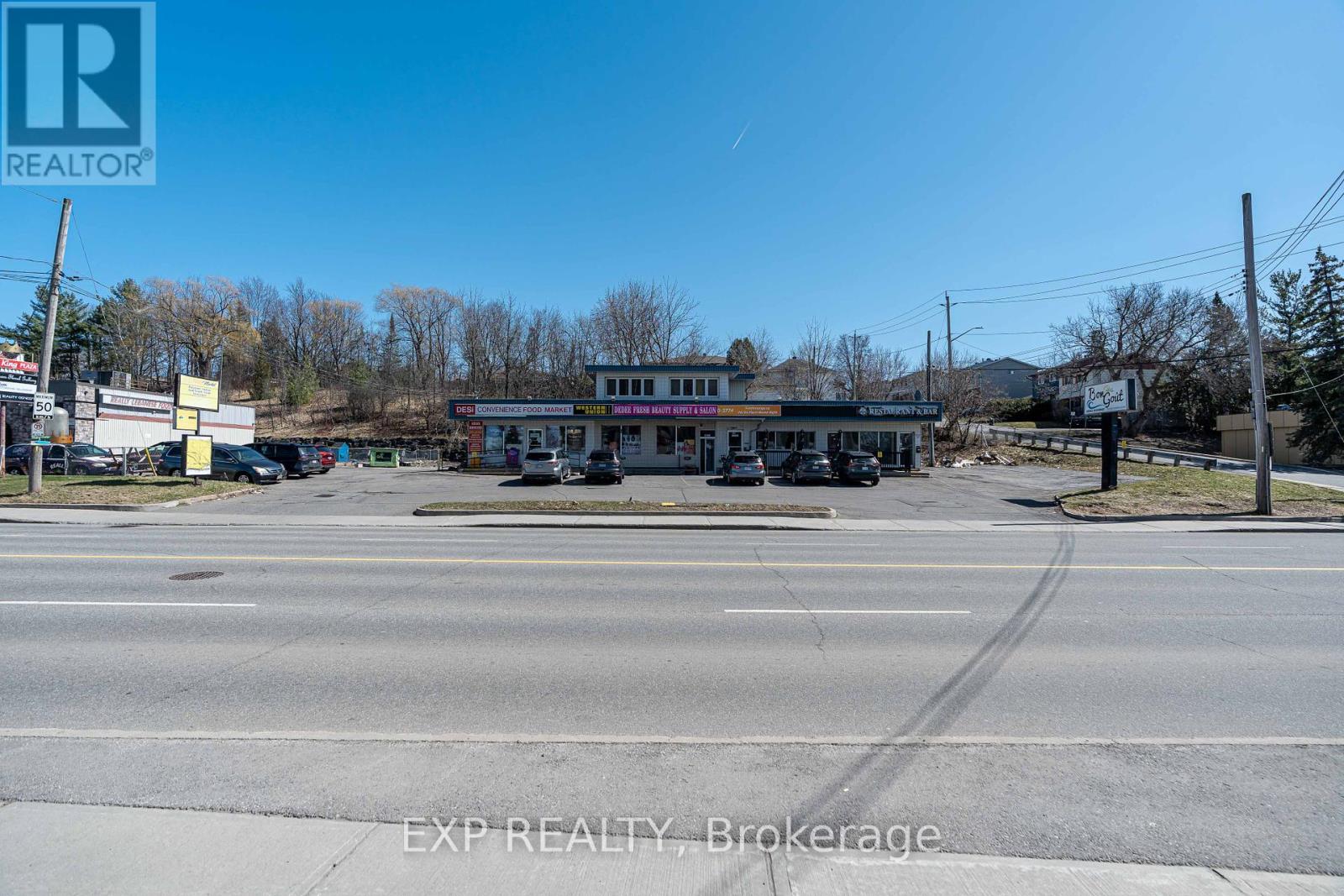2564 - 2580 St Joseph Boulevard, Ottawa, Ontario K1C 1G3 - Photo 29 - X12389496