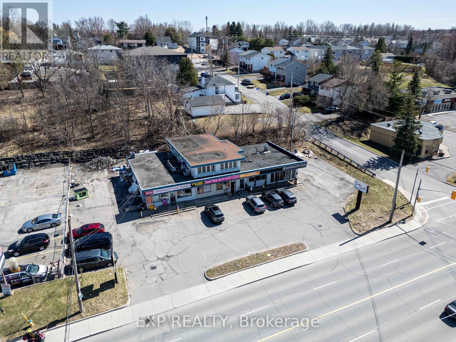 2564 - 2580 St Joseph Boulevard, Ottawa, Ontario K1C 1G3 - Photo 4 - X12389496