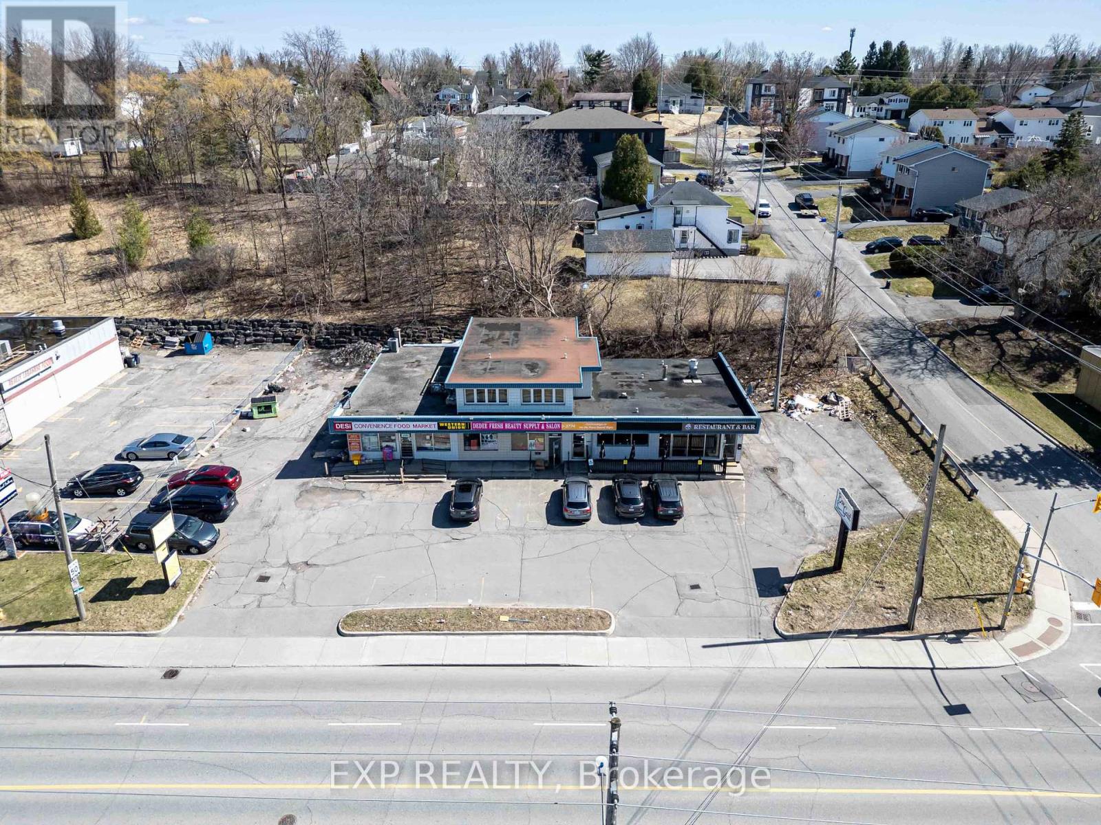 2564 - 2580 St Joseph Boulevard, Ottawa, Ontario K1C 1G3 - Photo 40 - X12389496