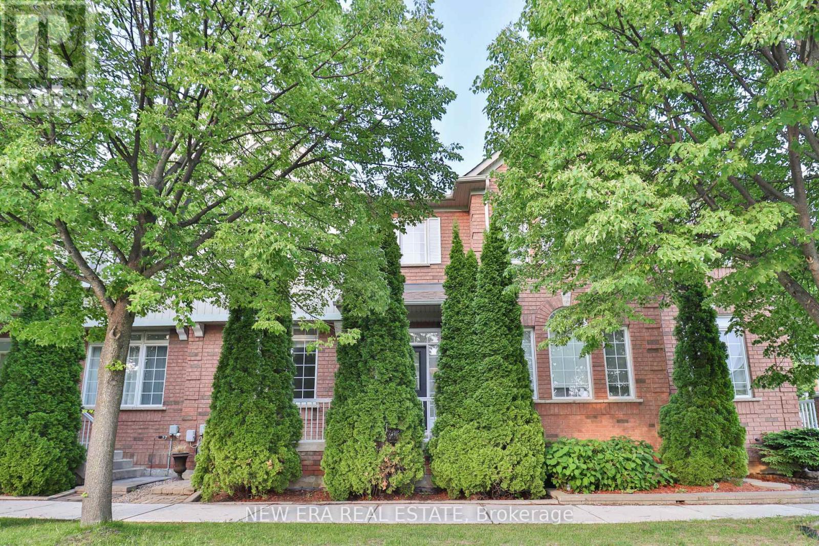 3 Sharon Lee Drive, Markham (Berczy), Ontario  L6C 2J6 - Photo 1 - N12389297