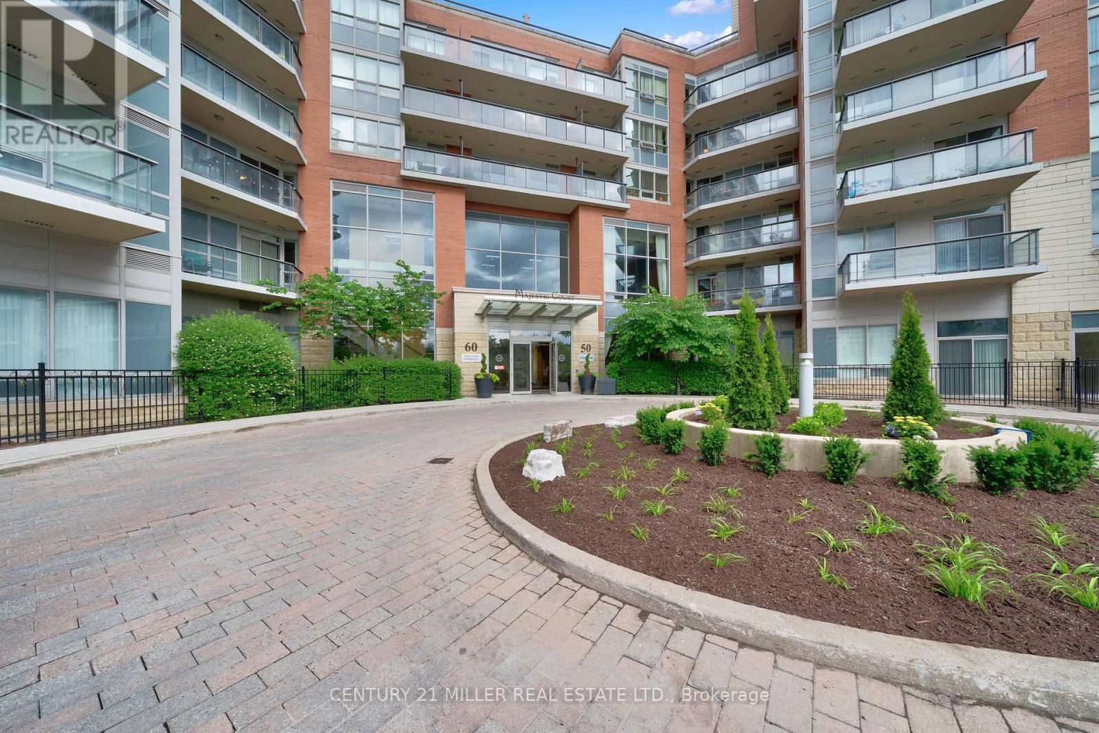 1619 - 60 South Town Centre Boulevard, Markham, Ontario  L6G 0C5 - Photo 4 - N12389301