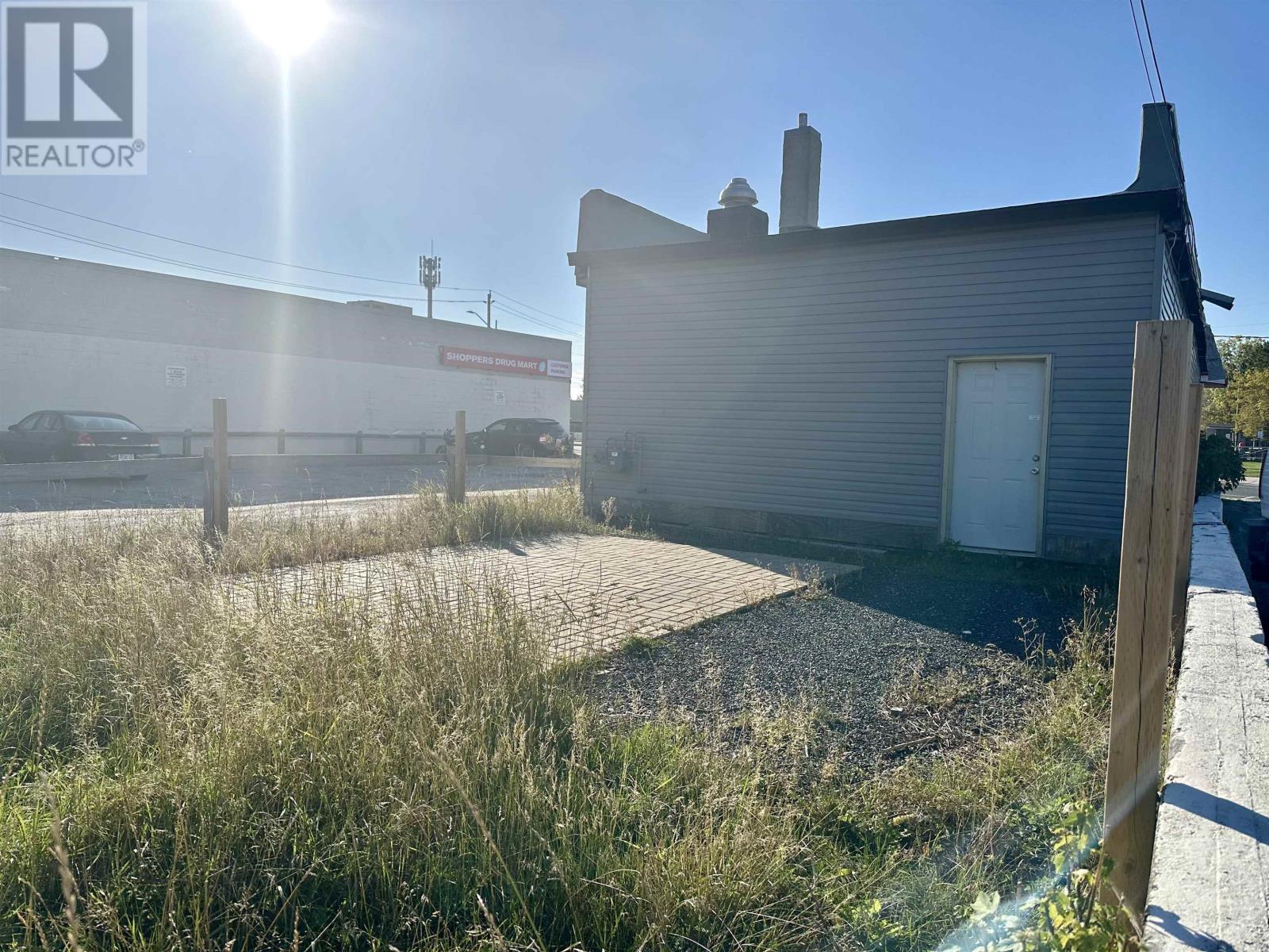 122 Scott St, Fort Frances, Ontario  P9A 1G6 - Photo 18 - TB252838